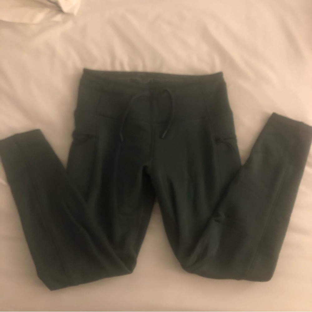 **5 ITEMS FOR $5** Old Navy Ladies Medium Fleece Lined Leggings in Green